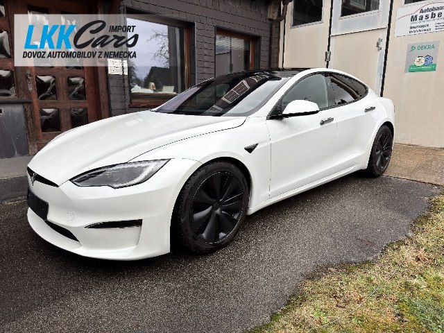 tesla model s dovoz z nemecka